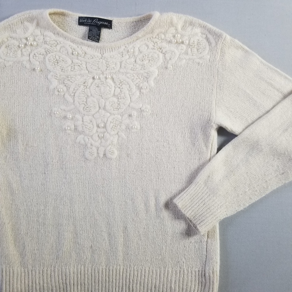 VTG ivory silk & angora beaded knit pullover sweater